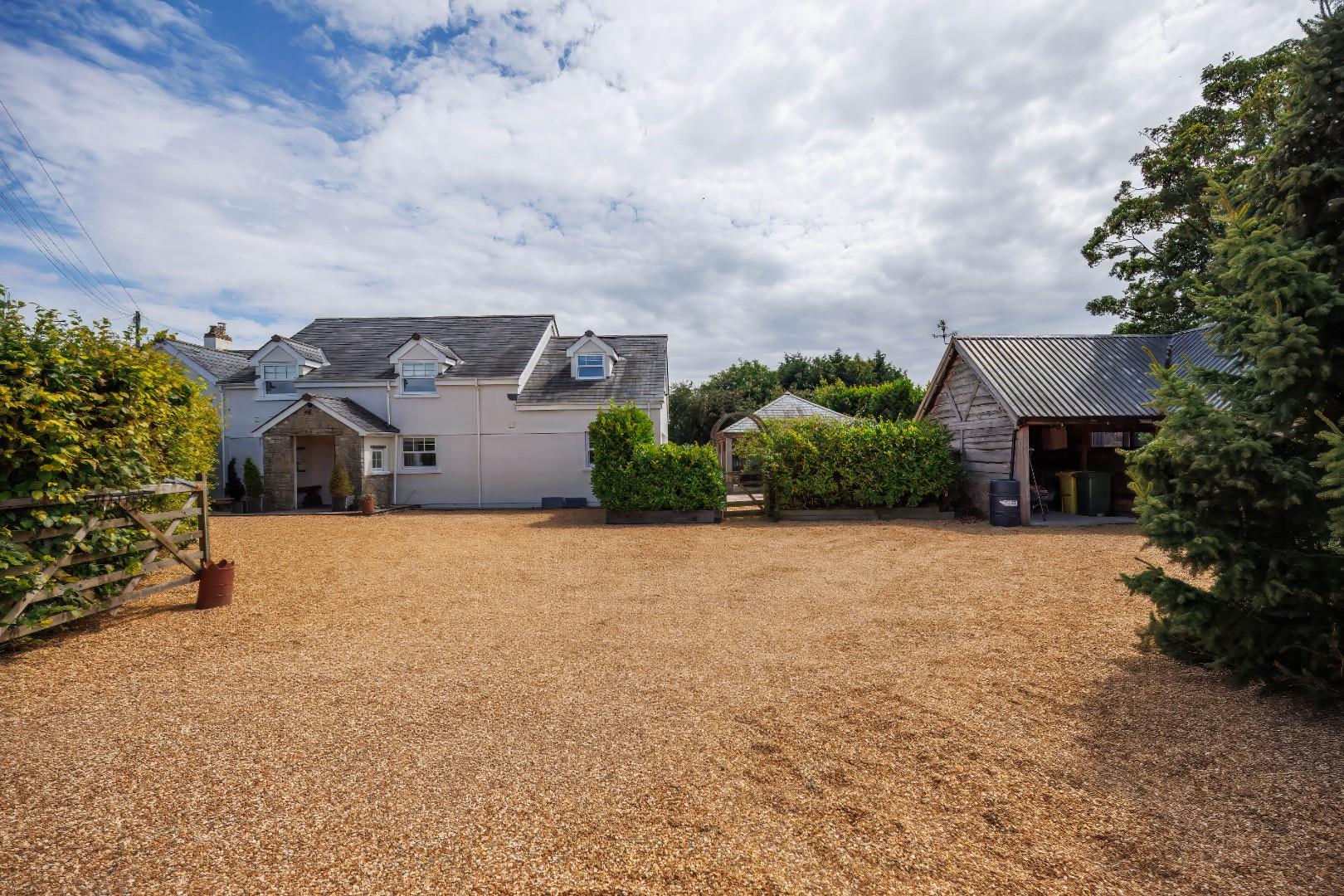 Redlands House, Bonvilston, Cardiff, CF5 6TQ